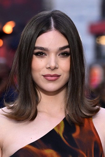 Hailee Steinfeld actor portrait — United States cinema