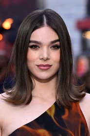 Portrait of Hailee Steinfeld