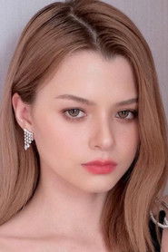 Portrait of Becky Armstrong